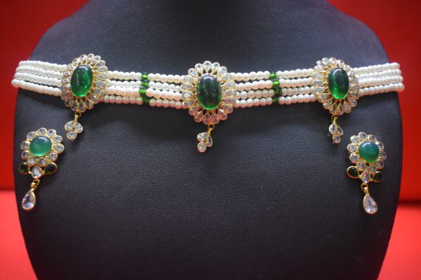 Neckpiece